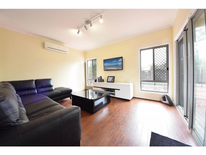 132 Nobby Parade, Miami QLD 4220