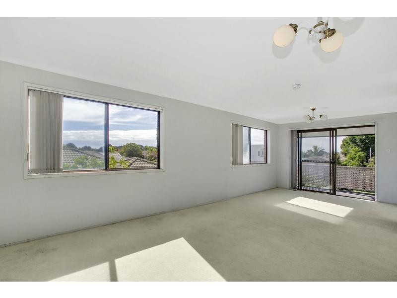 65 Dunlin Drive, Burleigh Waters QLD 4220