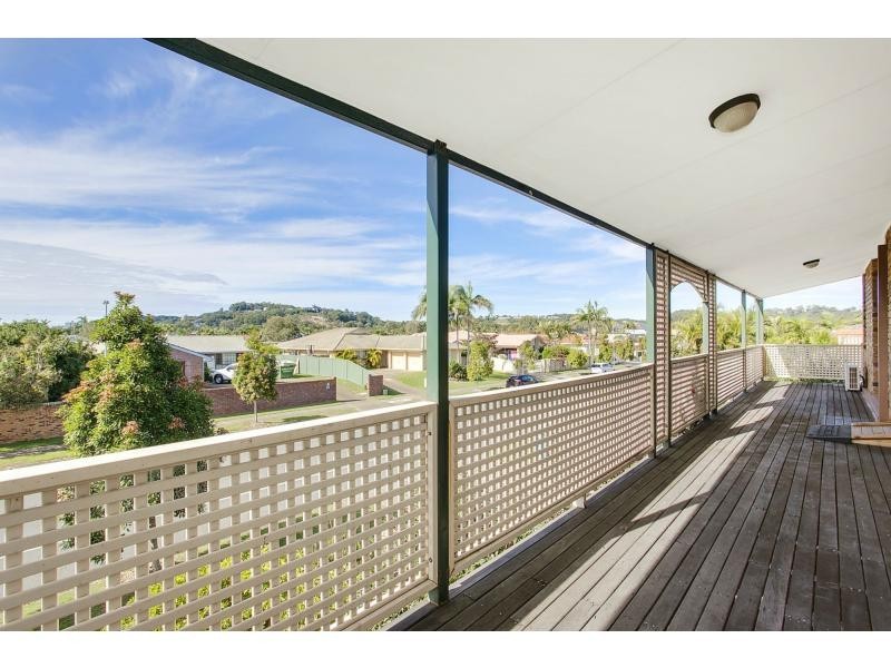 65 Dunlin Drive, Burleigh Waters QLD 4220