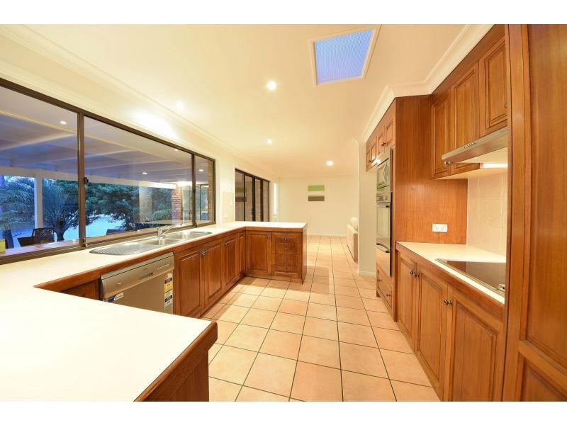 58 Dunlin Drive, Burleigh Waters QLD 4220