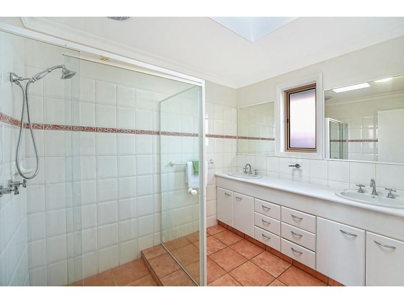 58 Dunlin Drive, Burleigh Waters QLD 4220
