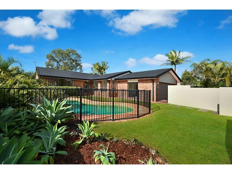 58 Dunlin Drive, Burleigh Waters QLD 4220