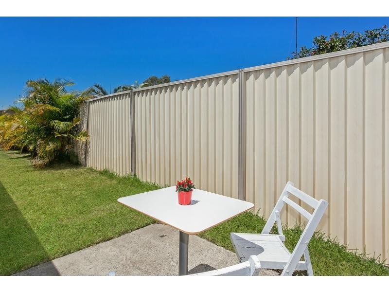 1/85 Christine Avenue, Burleigh Waters QLD 4220