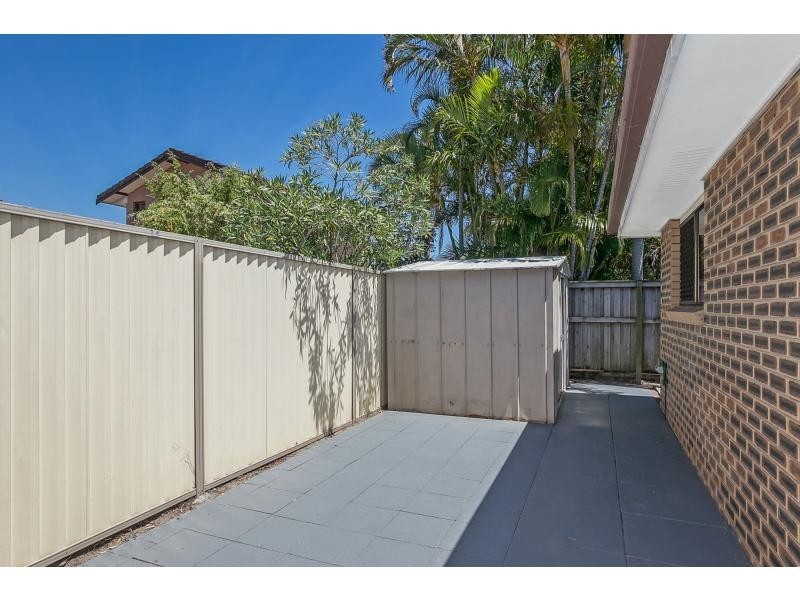 1/85 Christine Avenue, Burleigh Waters QLD 4220