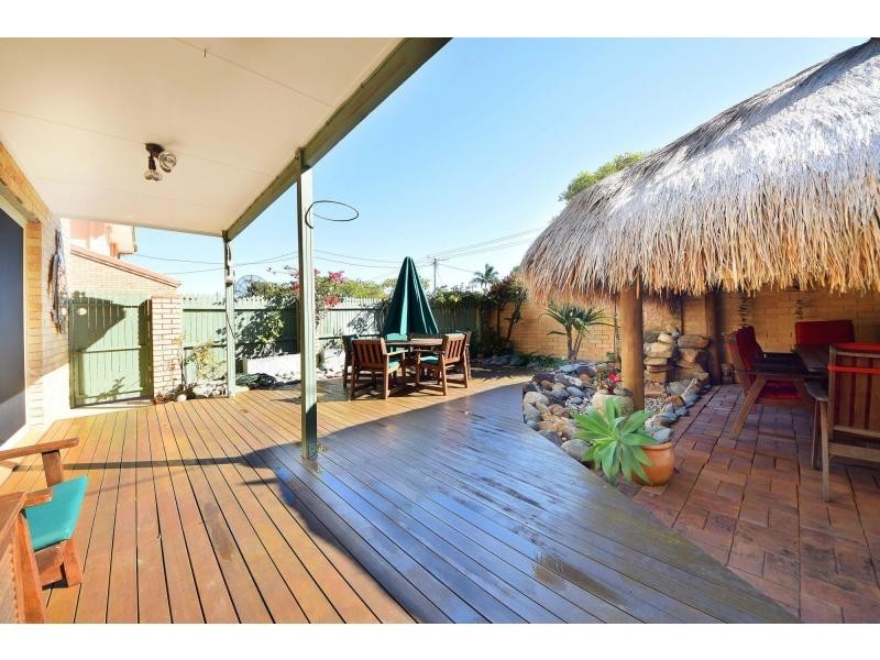 1/4 Gardenia Grove, Burleigh Heads QLD 4220