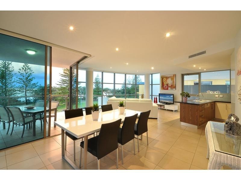 3/78 The Esplanade, Burleigh Heads QLD 4220