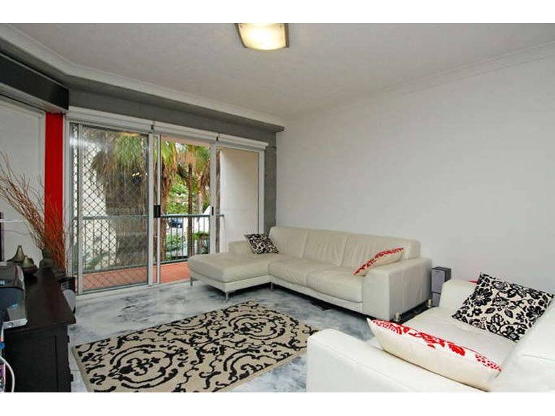 68/7 Redondo Avenue, Miami QLD 4220