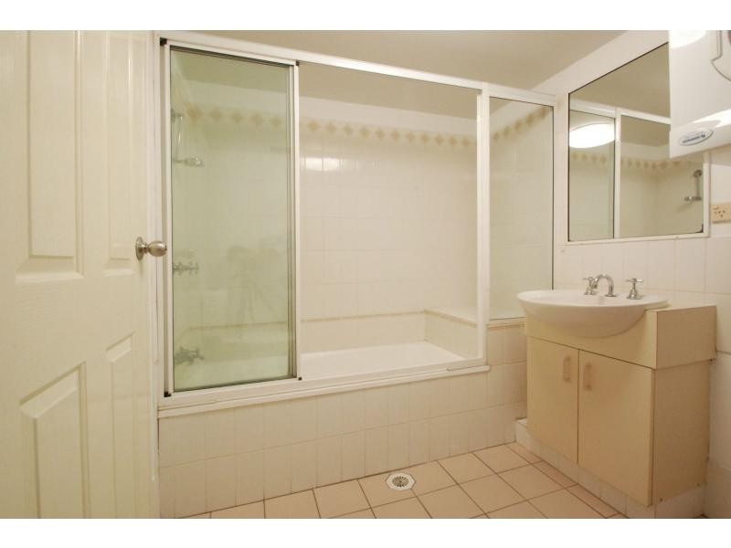6/29 West Burleigh Road, Burleigh Heads QLD 4220