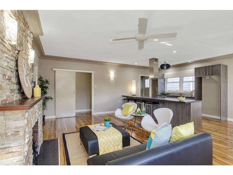 25b Joan Street, Burleigh Waters QLD 4220