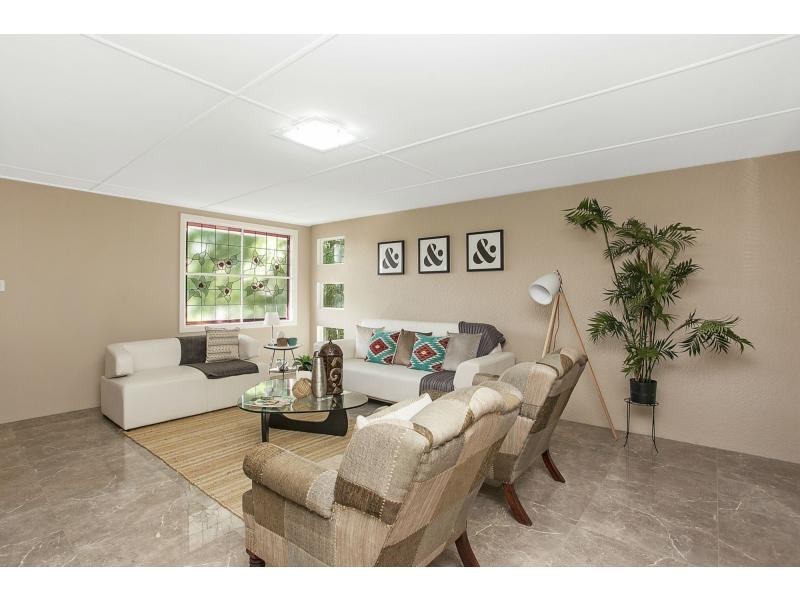25b Joan Street, Burleigh Waters QLD 4220