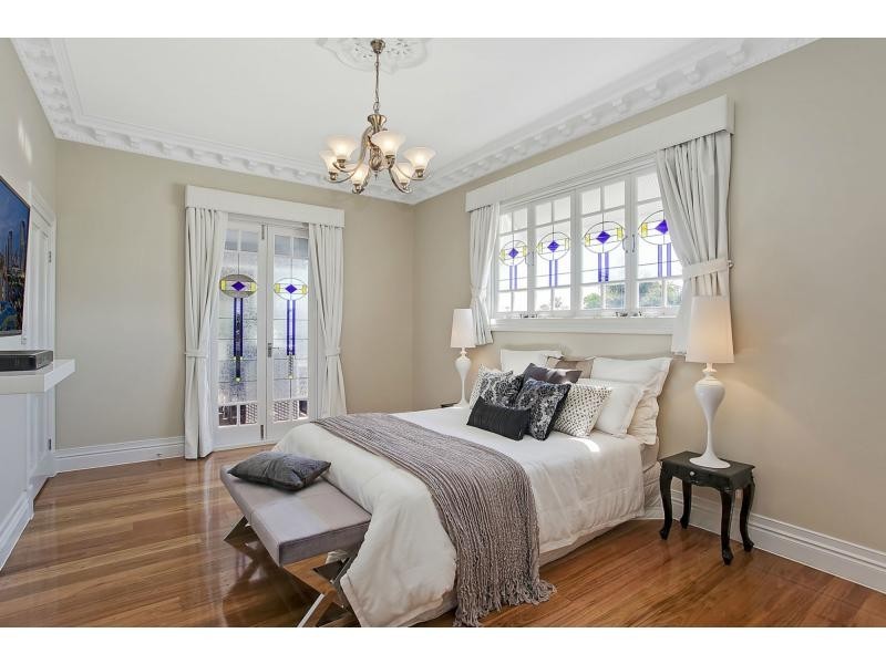 25A Joan Street, Burleigh Waters QLD 4220