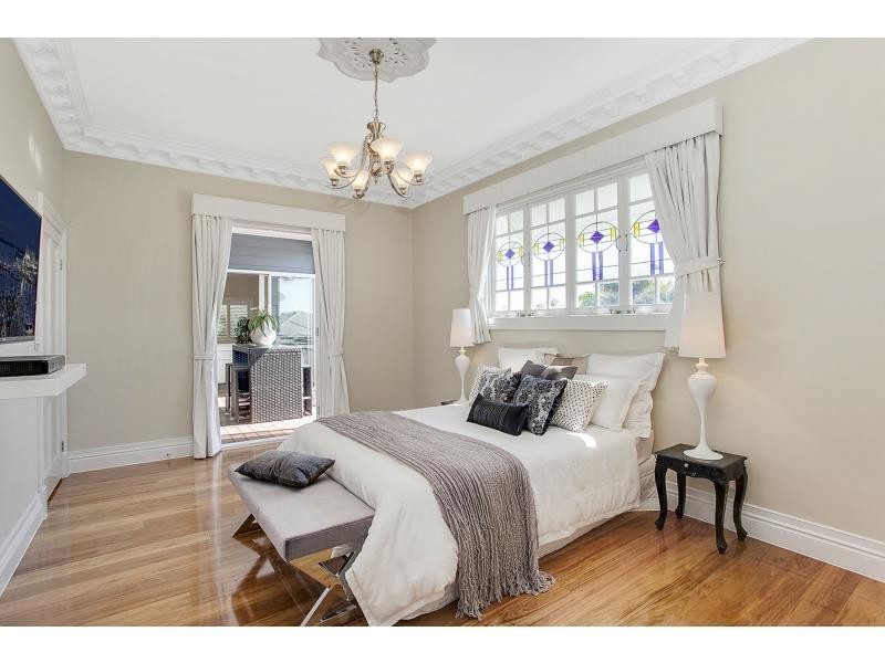 25A Joan Street, Burleigh Waters QLD 4220