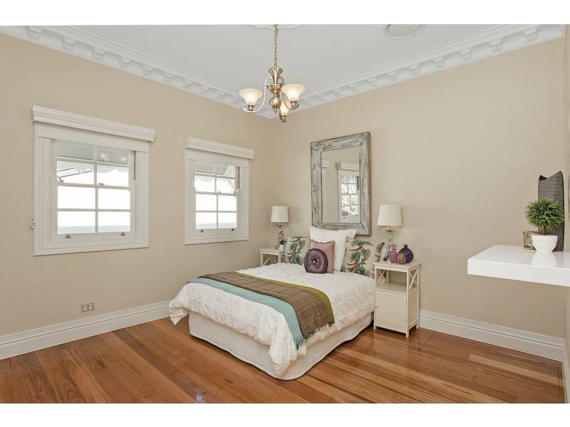 25A Joan Street, Burleigh Waters QLD 4220