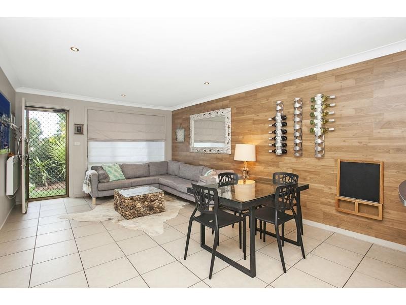 3/111 Sunshine Boulevard, Mermaid Waters QLD 4218