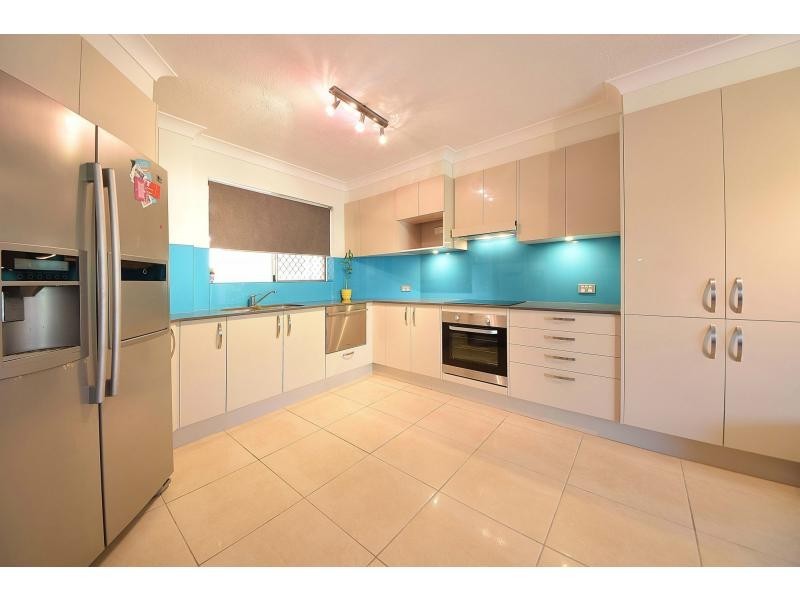 12/14 Brake Street, Burleigh Heads QLD 4220