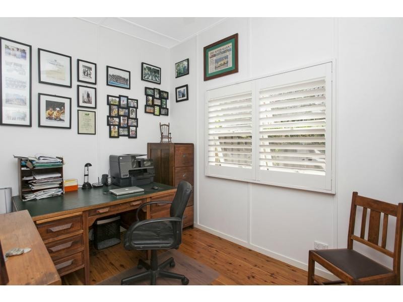 15 Hill Avenue, Burleigh Heads QLD 4220