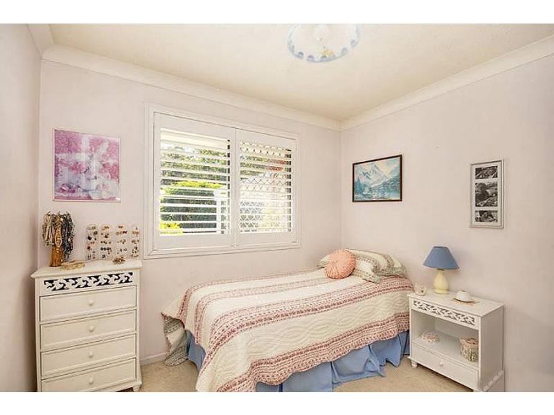 6 Kiwi Court, Burleigh Waters QLD 4220