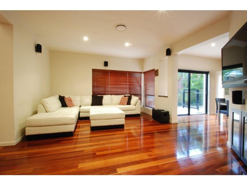 69 Nobby Parade, Miami QLD 4220