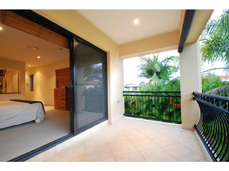 69 Nobby Parade, Miami QLD 4220