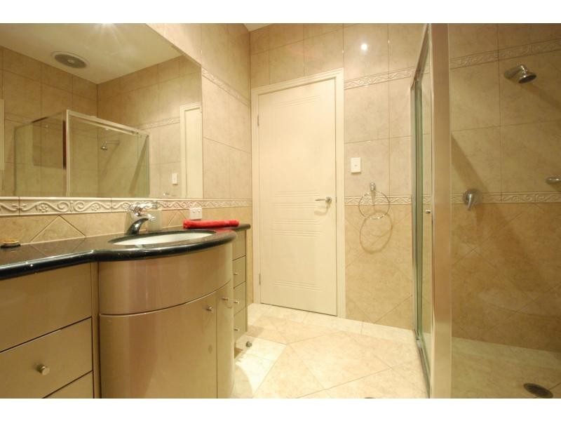 69 Nobby Parade, Miami QLD 4220