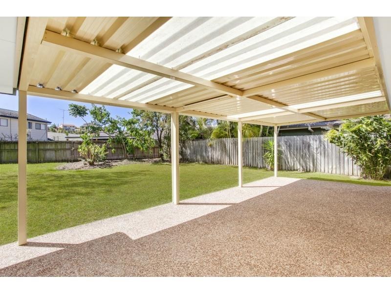 5 Grebe Place, Burleigh Waters QLD 4220
