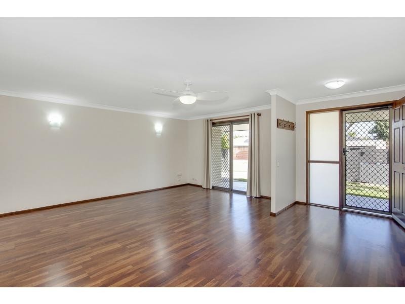5 Grebe Place, Burleigh Waters QLD 4220