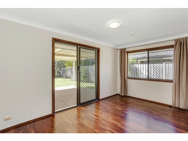 5 Grebe Place, Burleigh Waters QLD 4220