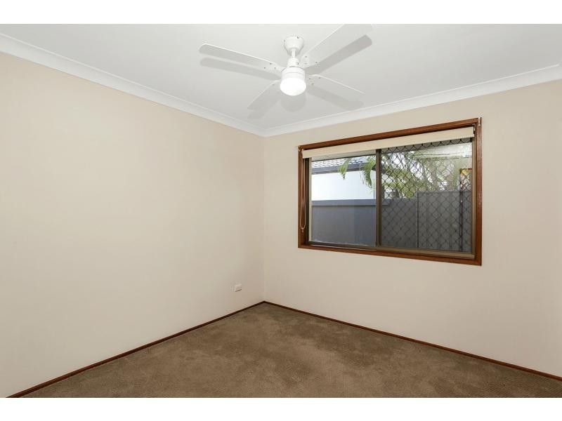 5 Grebe Place, Burleigh Waters QLD 4220