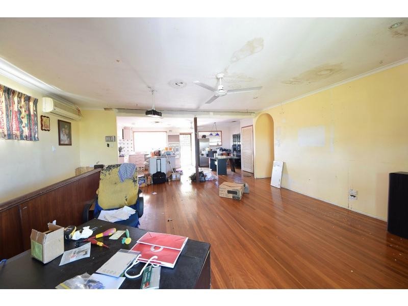 15 Curlew Crescent, Burleigh Waters QLD 4220