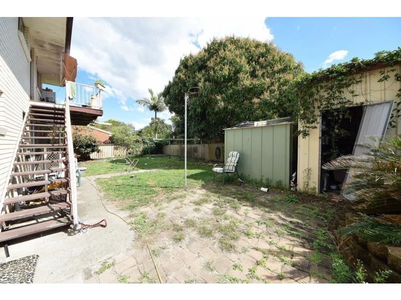 15 Curlew Crescent, Burleigh Waters QLD 4220