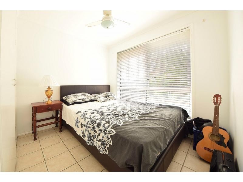 52 Silvabank Drive, Varsity Lakes QLD 4227