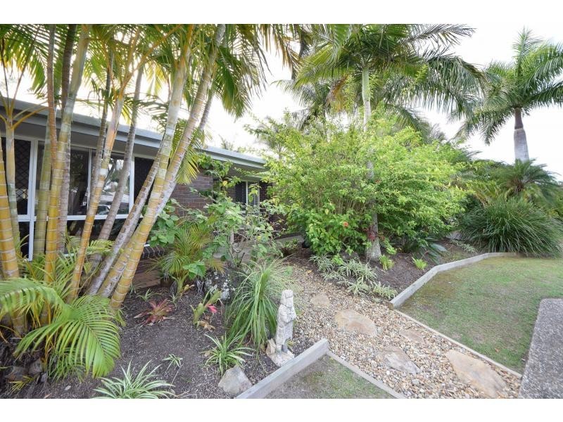 52 Silvabank Drive, Varsity Lakes QLD 4227