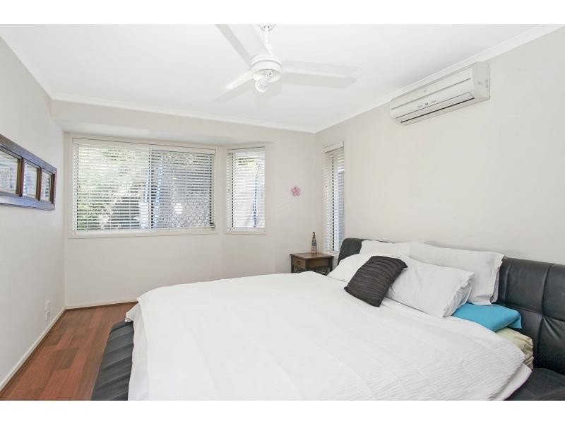 8 Keith Street, Burleigh Waters QLD 4220