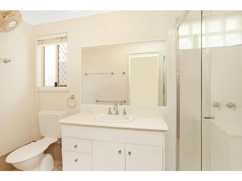 8 Keith Street, Burleigh Waters QLD 4220