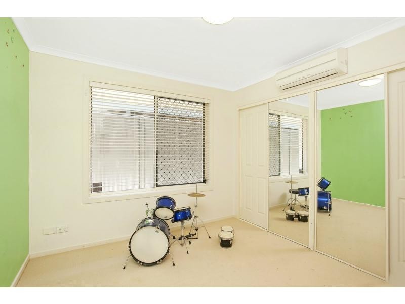 8 Keith Street, Burleigh Waters QLD 4220