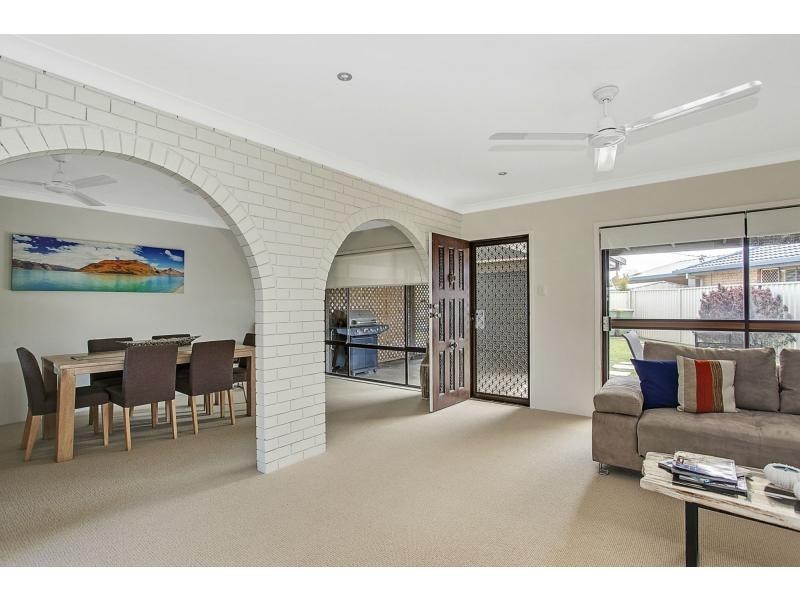 1/24 Adams Avenue, Miami QLD 4220