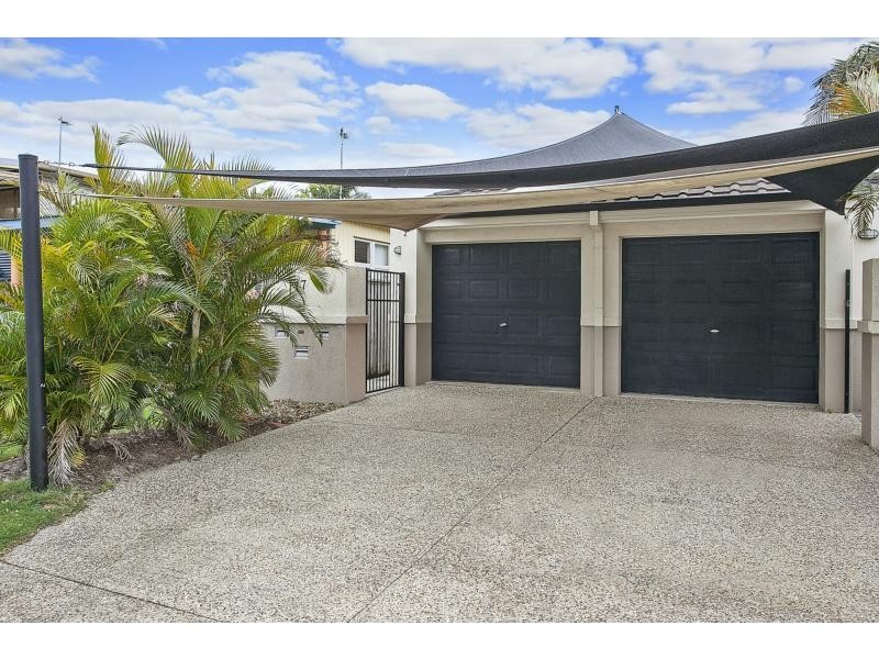 2/17 Miami Shore Parade, Miami QLD 4220