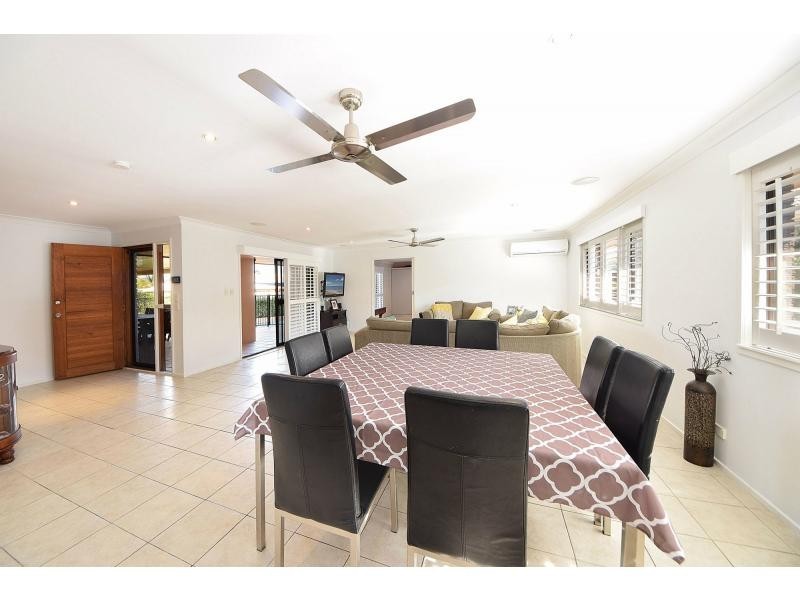 13 Palmwood Court, Burleigh Waters QLD 4220