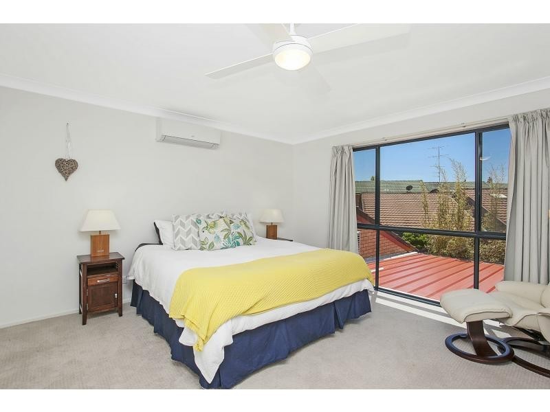 2/7 Peewee Place, Burleigh Waters QLD 4220