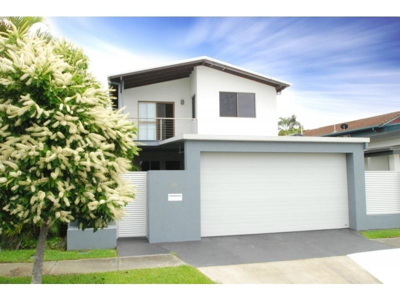 59 Bardon Avenue, Miami QLD 4220