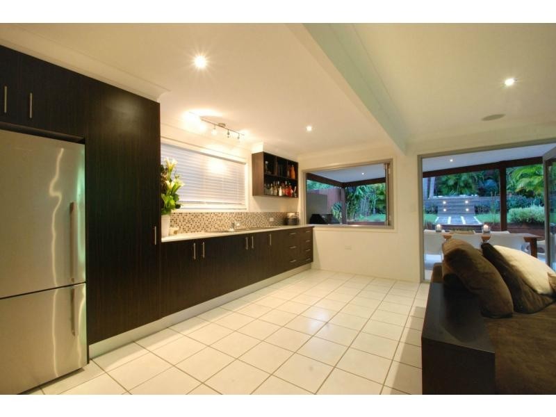 59 Bardon Avenue, Miami QLD 4220