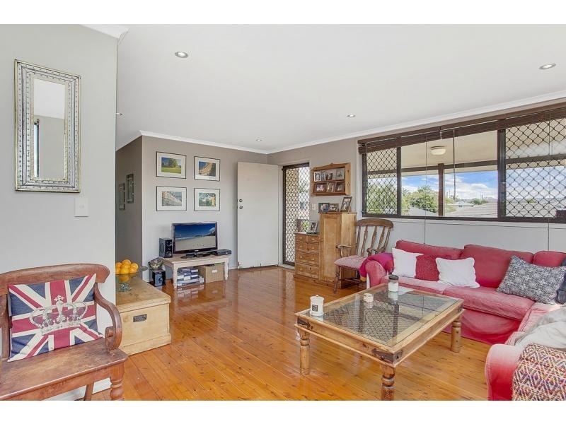 9 Skua Street, Burleigh Waters QLD 4220