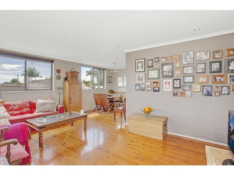 9 Skua Street, Burleigh Waters QLD 4220