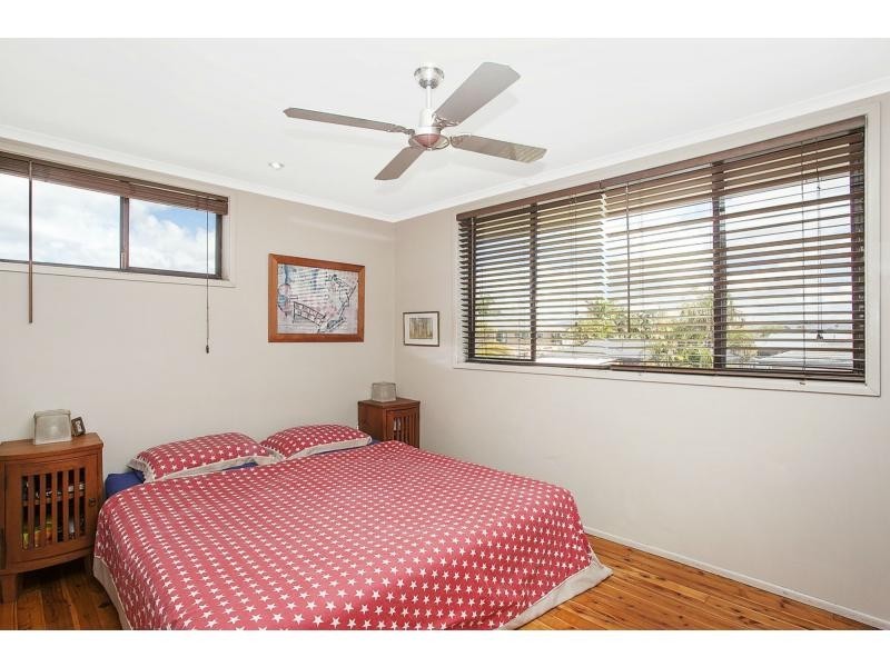 9 Skua Street, Burleigh Waters QLD 4220