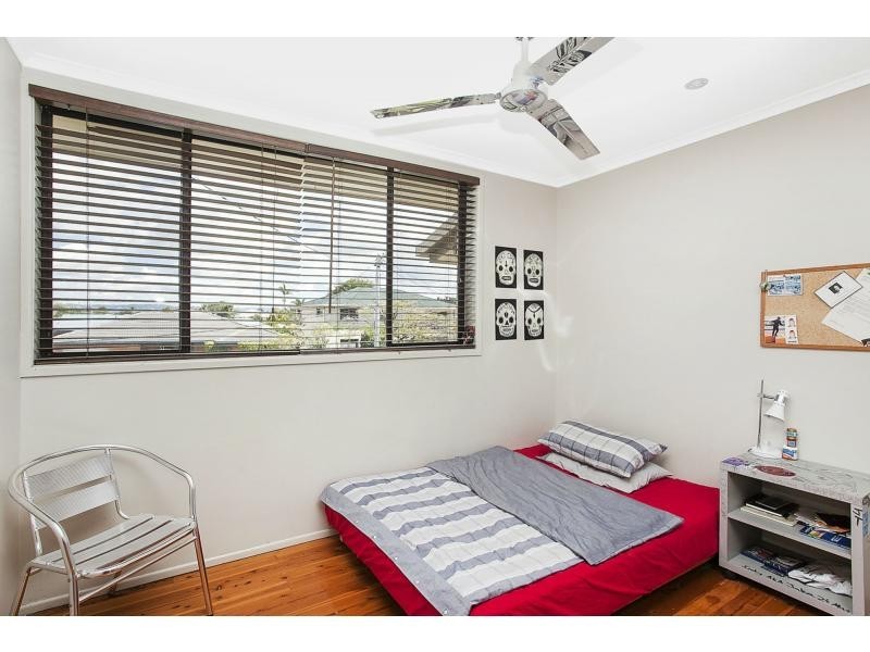 9 Skua Street, Burleigh Waters QLD 4220