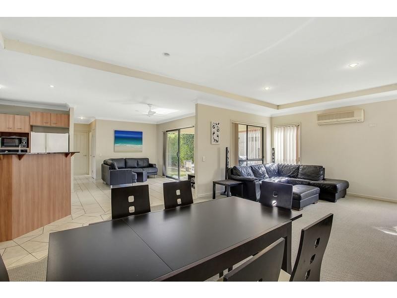 60 Prospect Court, Robina QLD 4226