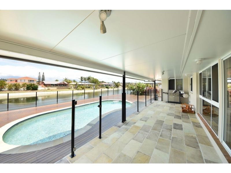 51 Pintail Crescent, Burleigh Waters QLD 4220