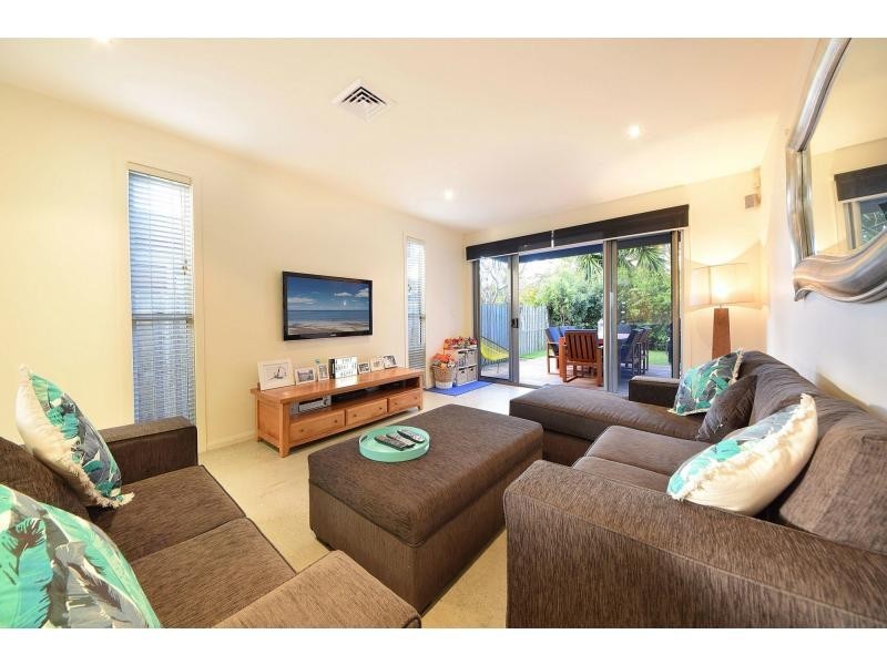 1/21 Chainey Avenue, Miami QLD 4220