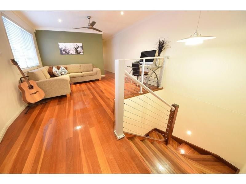 1/21 Chainey Avenue, Miami QLD 4220