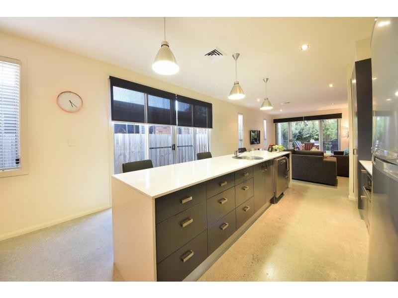 1/21 Chainey Avenue, Miami QLD 4220